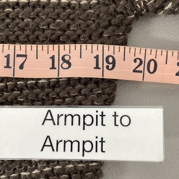 Carve Designs Turtleneck Sweater Brown Heather Size Small - Picture 11 of 12